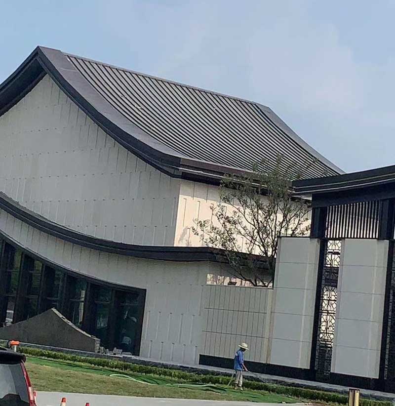 上饶金属屋面板的常见类型有哪些？